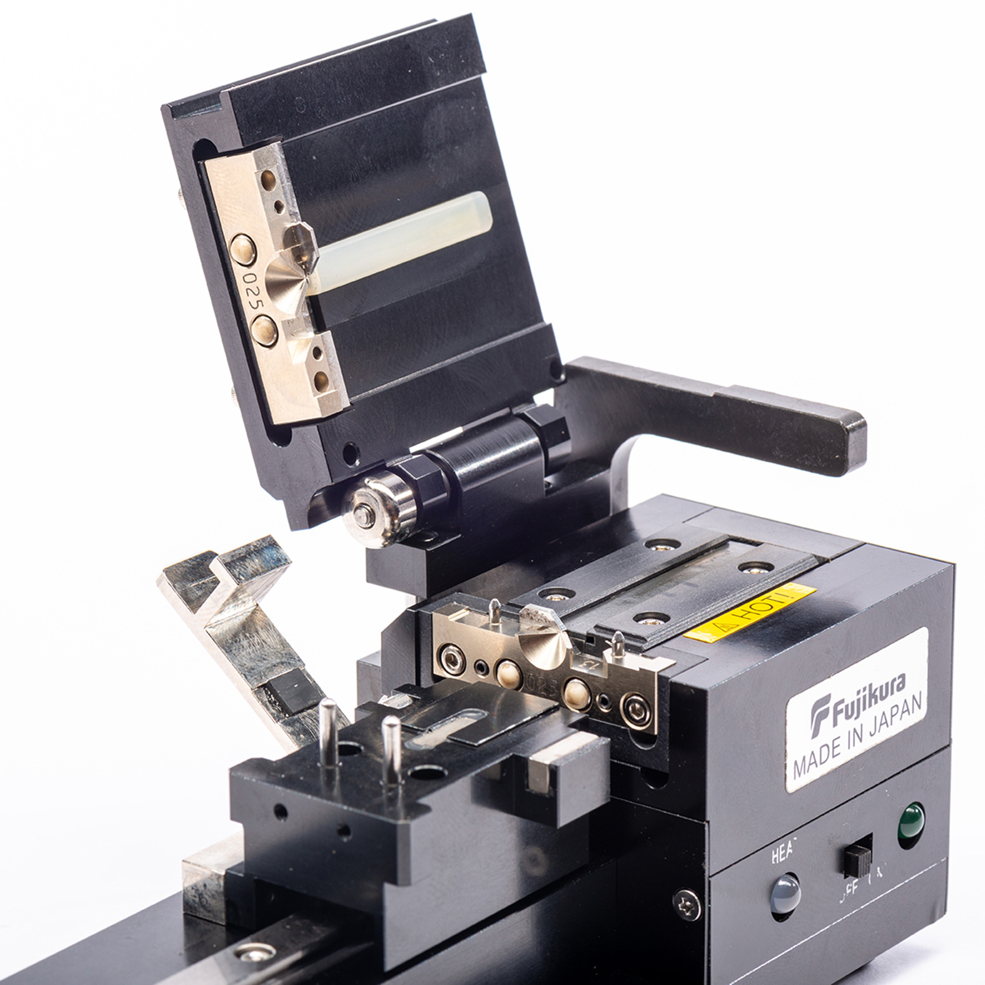 HTS-12